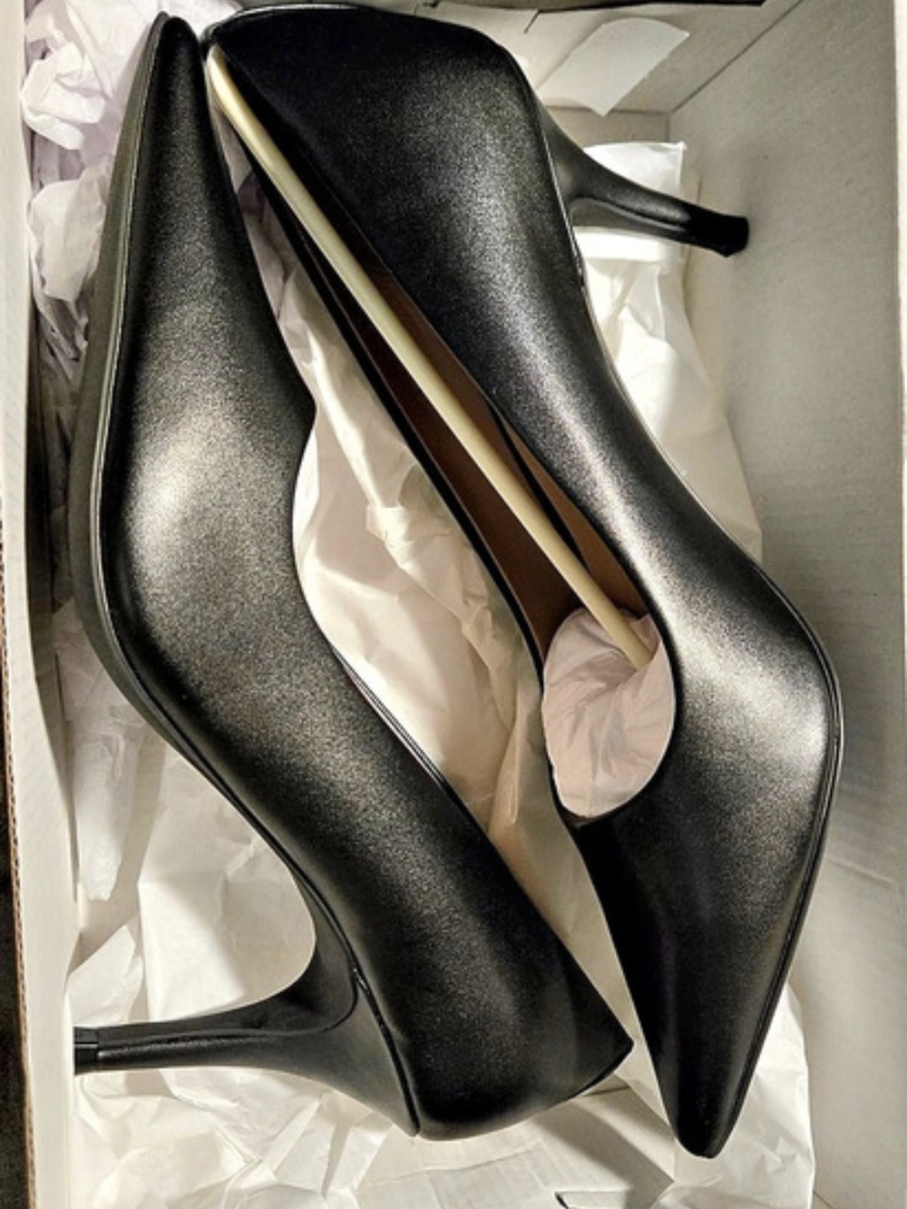 Paolo I Paris-I Pointed Toe Heels in Black US 10 M Like New